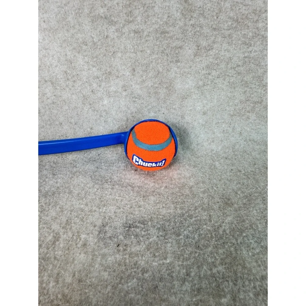 Chuckit! Dog Ball Launcher‎ - Classic 26